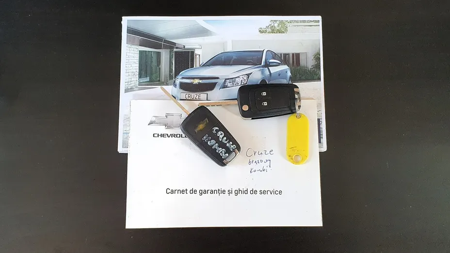 CHEVROLET Cruze -