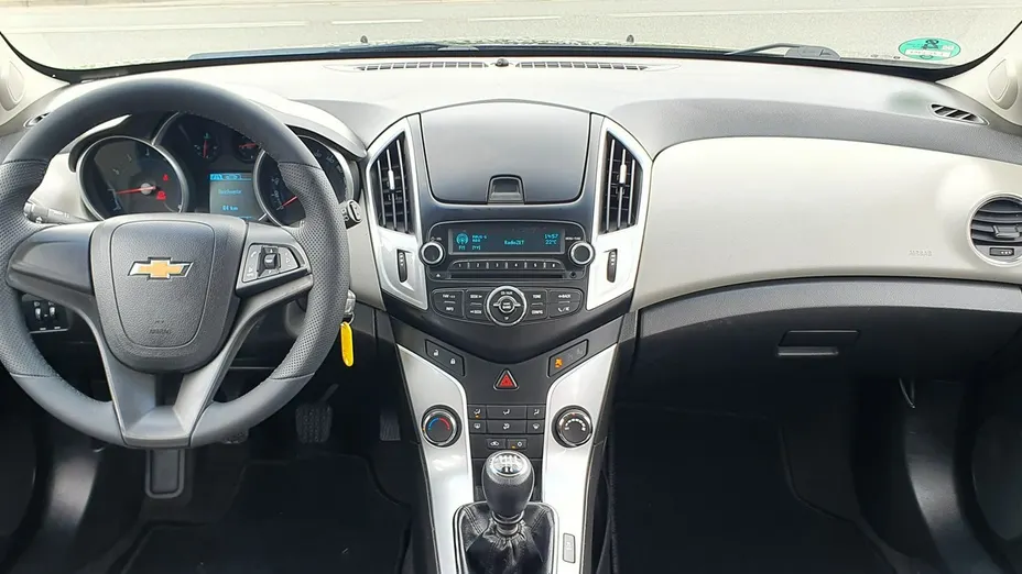 CHEVROLET Cruze -