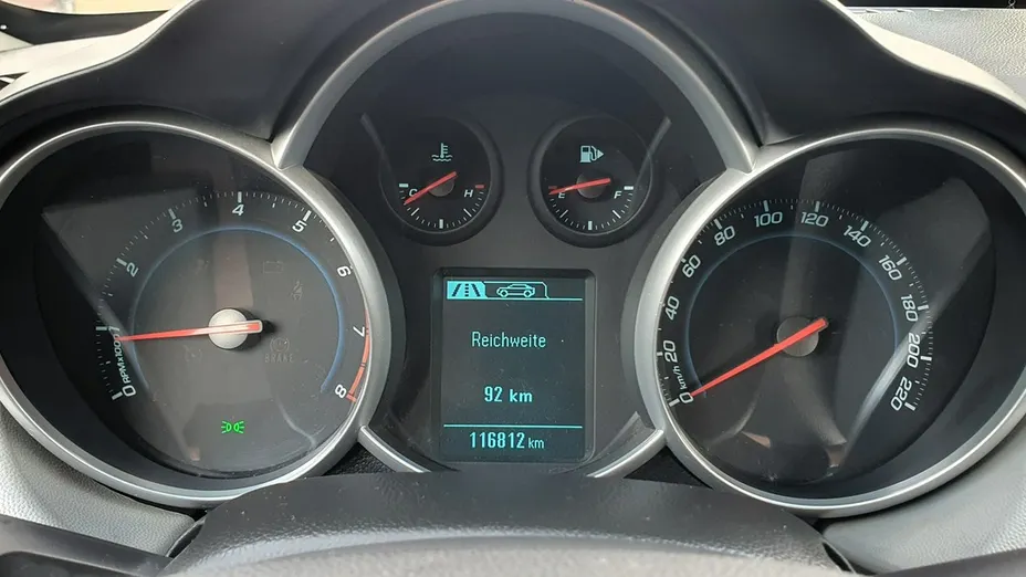 CHEVROLET Cruze -