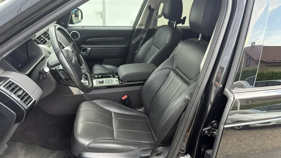 LAND ROVER Discovery -