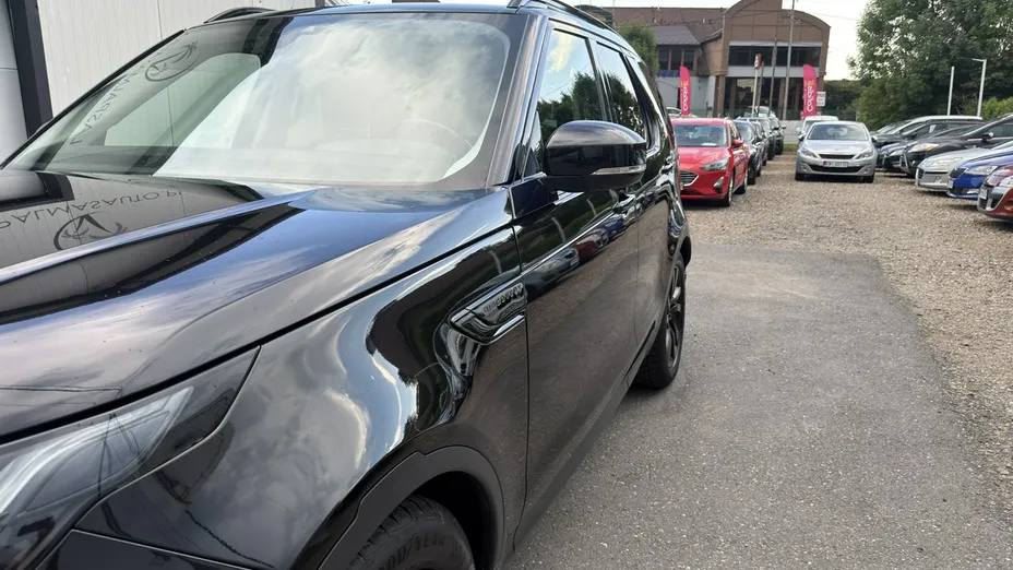 LAND ROVER Discovery -