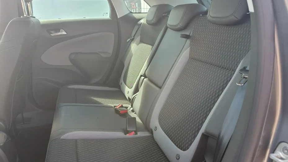 OPEL Crossland X -
