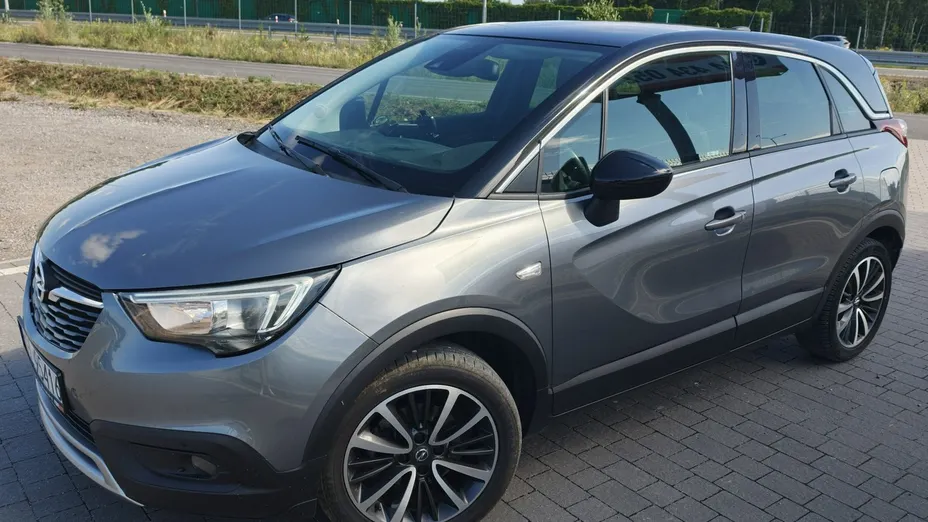 OPEL Crossland X -