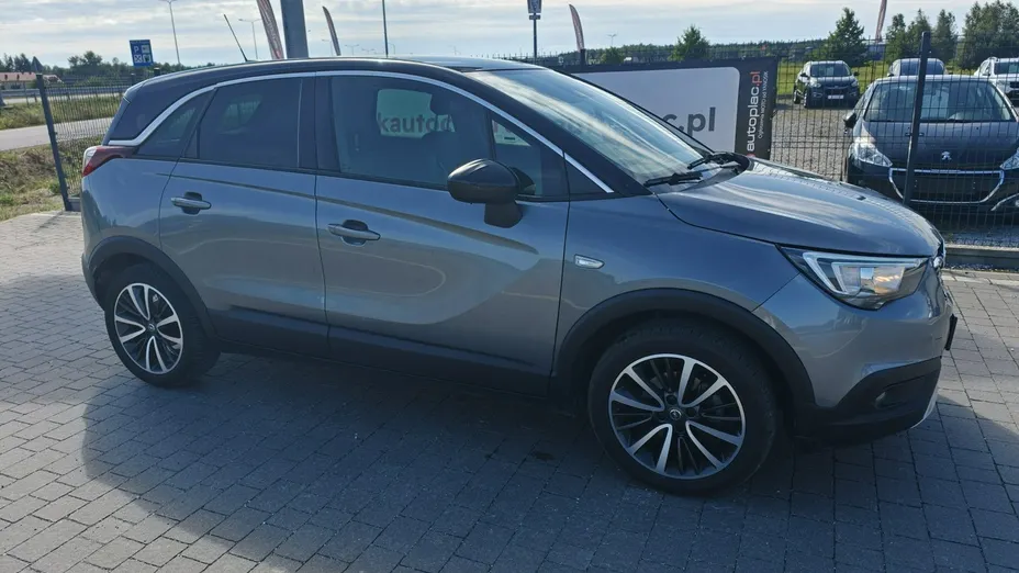 OPEL Crossland X -