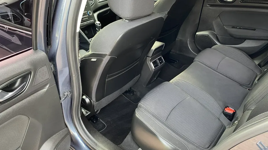 RENAULT Megane -