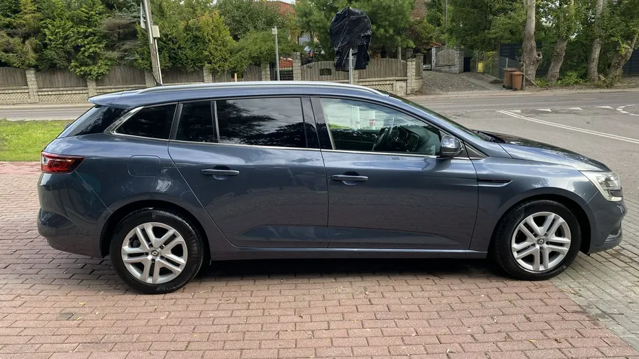 RENAULT Megane -