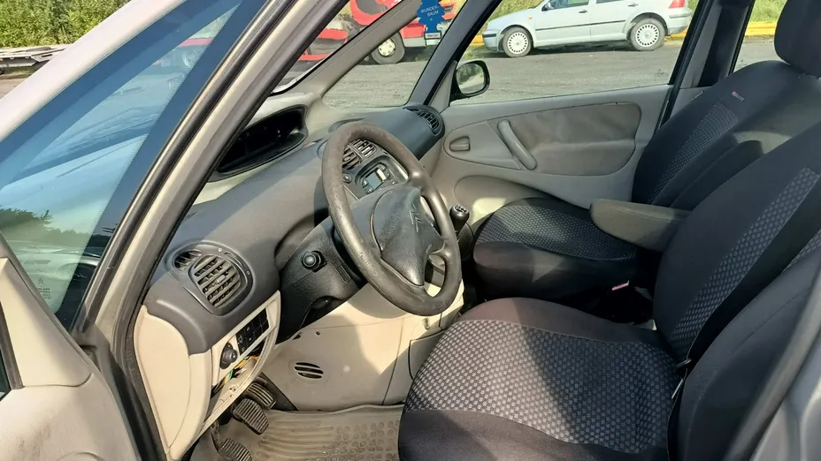 CITROEN Xsara Picasso -