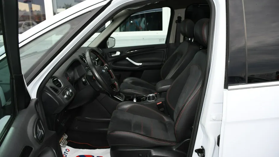FORD S-MAX -