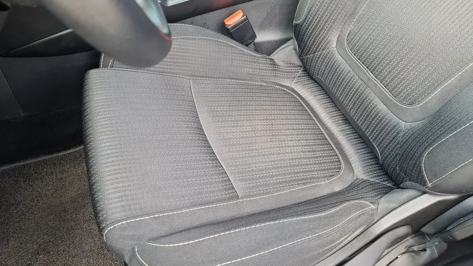 RENAULT Megane -