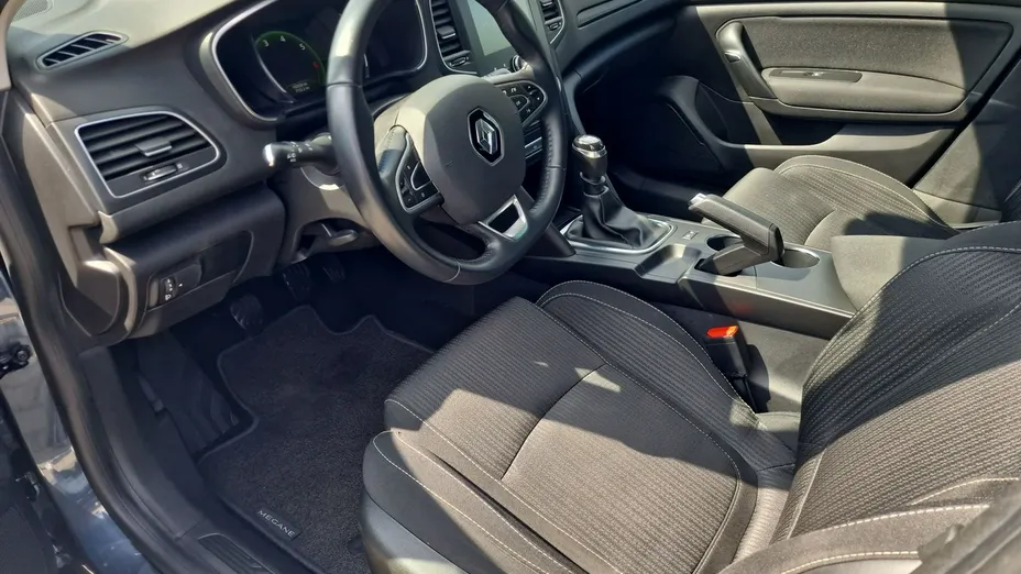 RENAULT Megane -
