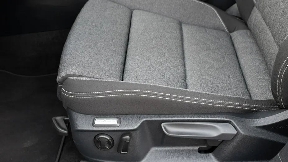 VOLKSWAGEN Passat -