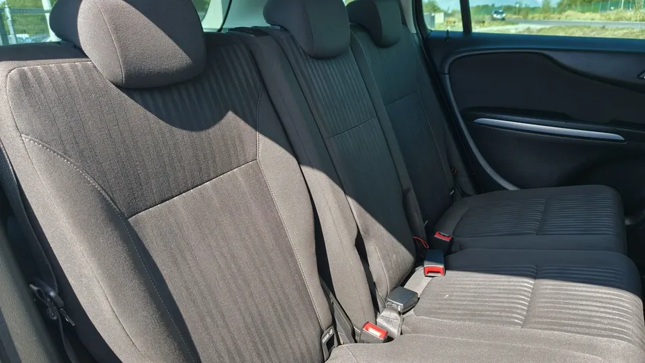 OPEL Zafira -