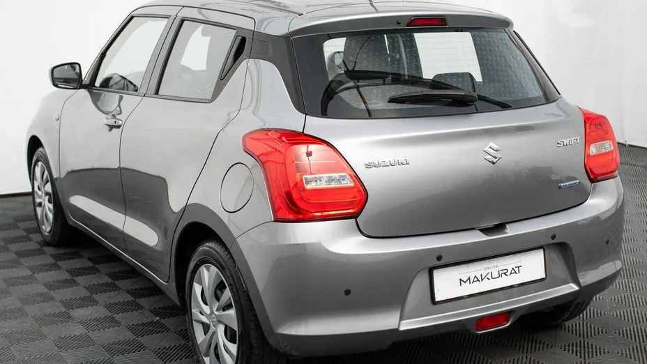 SUZUKI Swift -