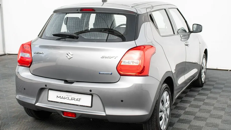 SUZUKI Swift -