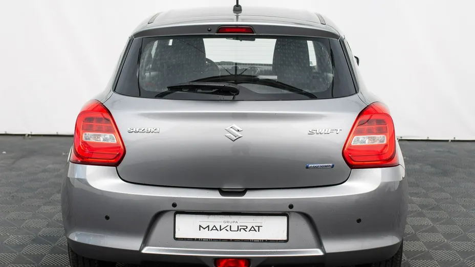 SUZUKI Swift -