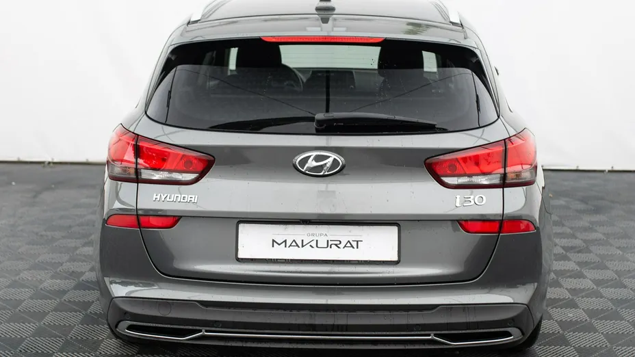 HYUNDAI i30 -
