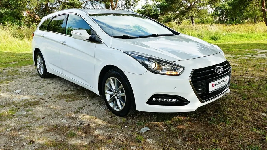 HYUNDAI i40 -