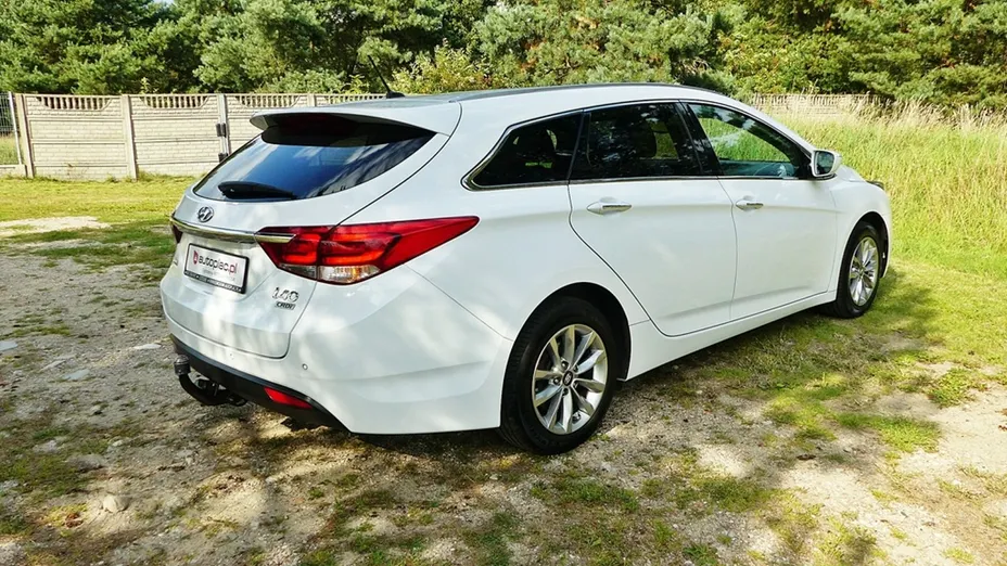 HYUNDAI i40 -