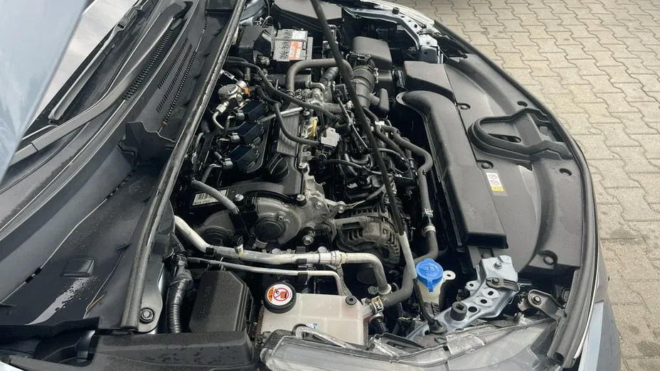 TOYOTA Corolla -