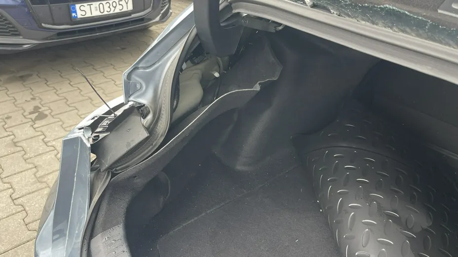TOYOTA Corolla -