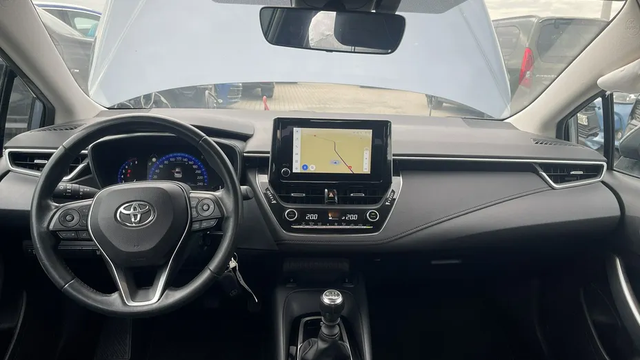 TOYOTA Corolla -