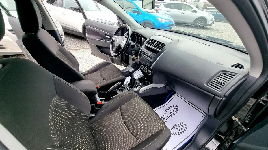 MITSUBISHI ASX -