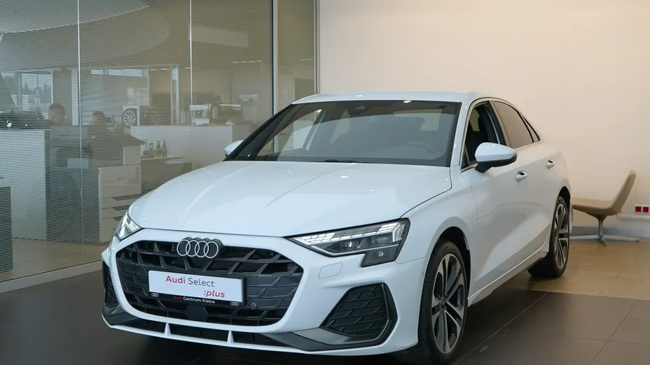AUDI A3 Limousine -