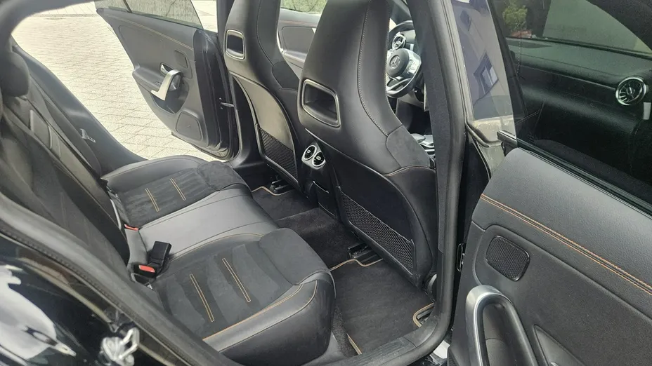 MERCEDES-BENZ Klasa G -