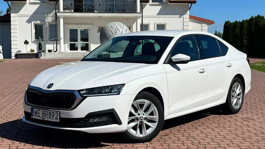 SKODA Octavia -