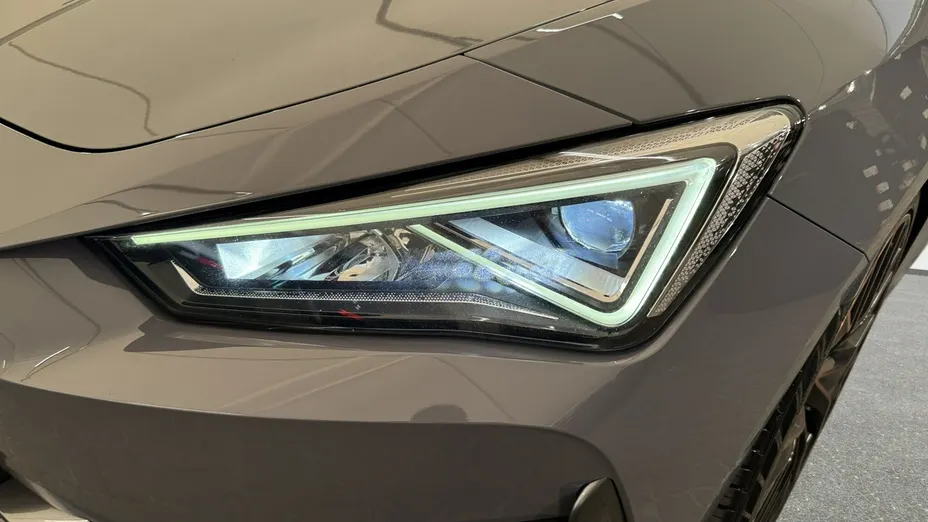 CUPRA Leon Sportstourer -