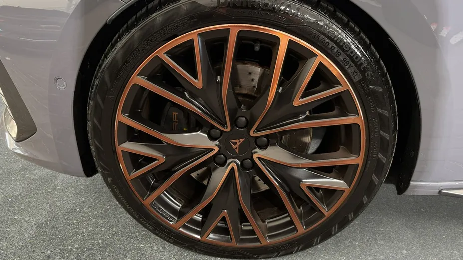 CUPRA Leon Sportstourer -