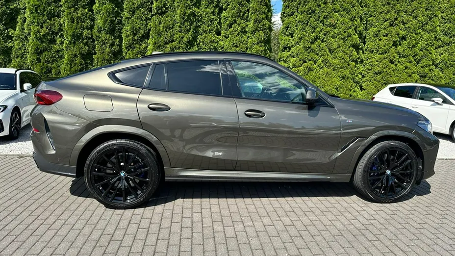 BMW X6 -