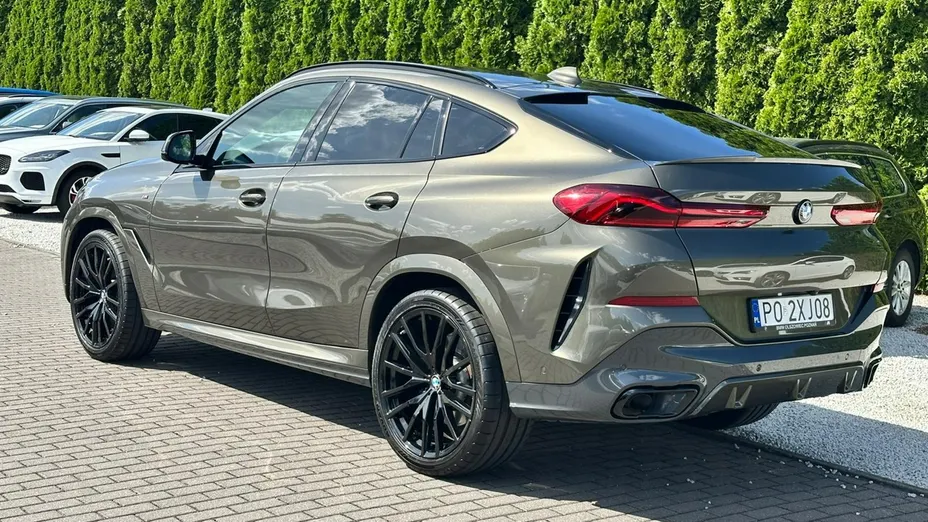 BMW X6 -