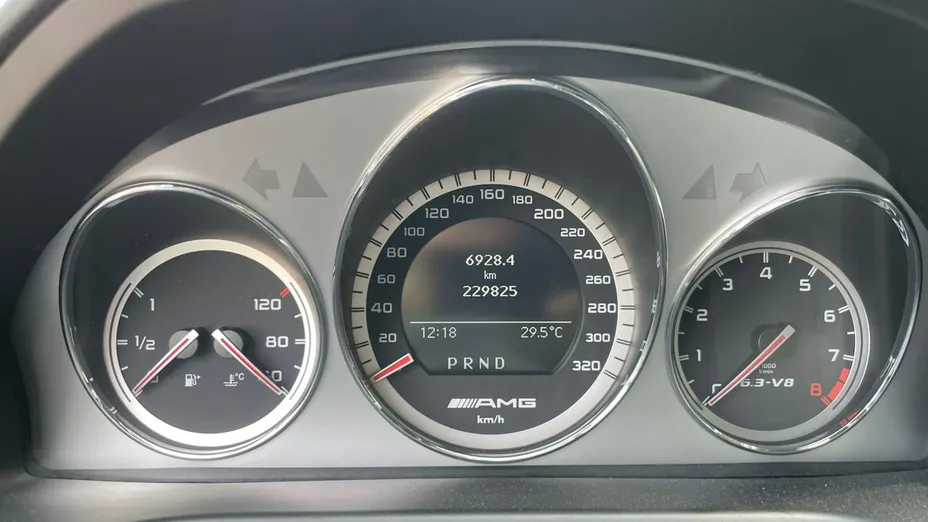 MERCEDES-BENZ C Klasa -