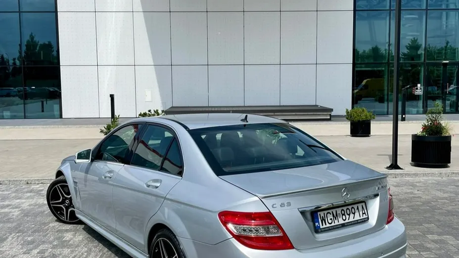 MERCEDES-BENZ C Klasa -