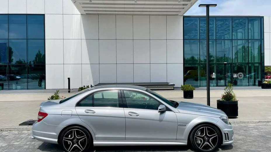 MERCEDES-BENZ C Klasa -