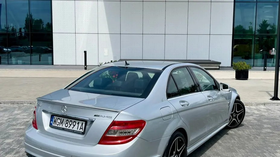 MERCEDES-BENZ C Klasa -