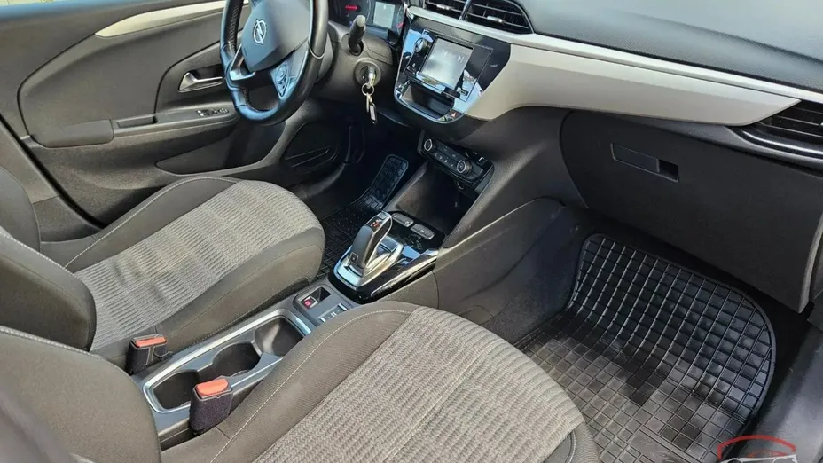 OPEL Corsa -