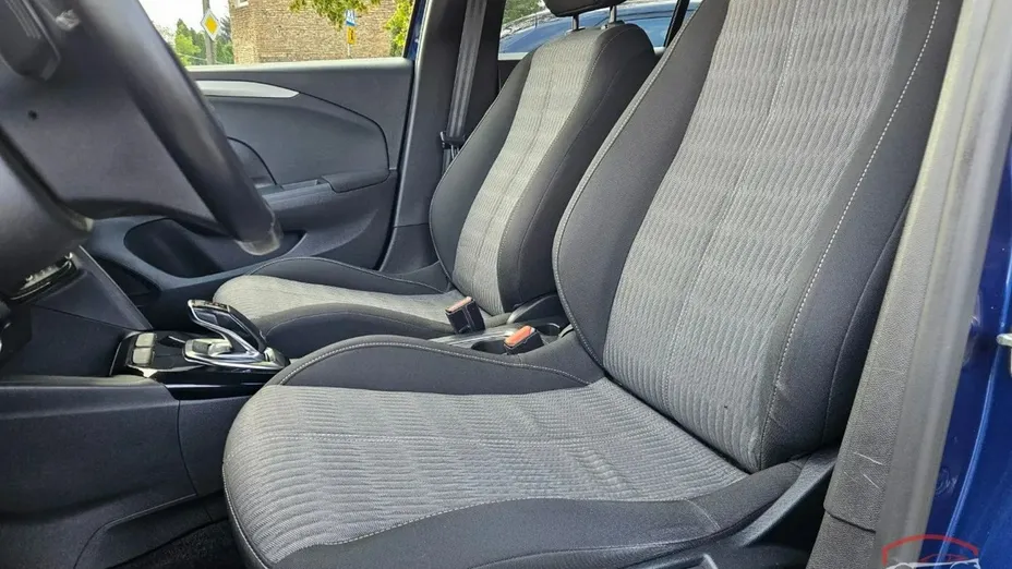OPEL Corsa -