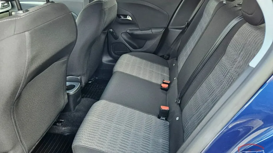 OPEL Corsa -