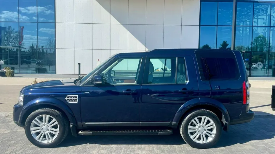 LAND ROVER Discovery -