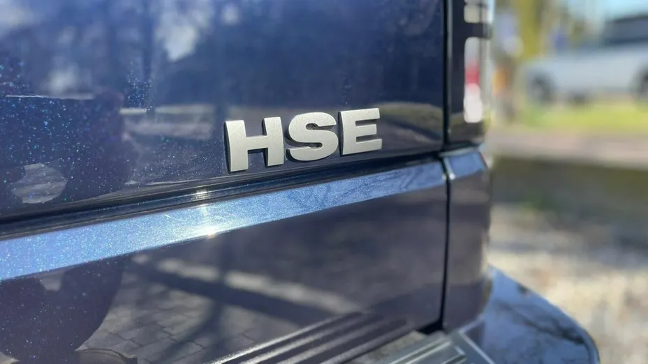 LAND ROVER Discovery -