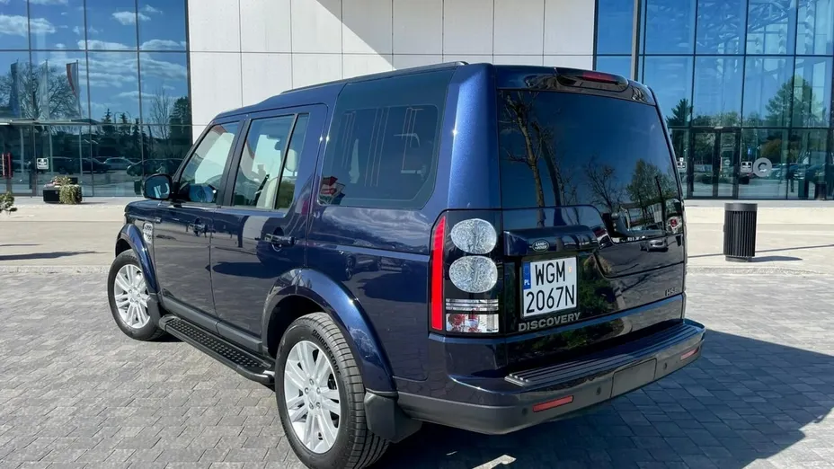 LAND ROVER Discovery -