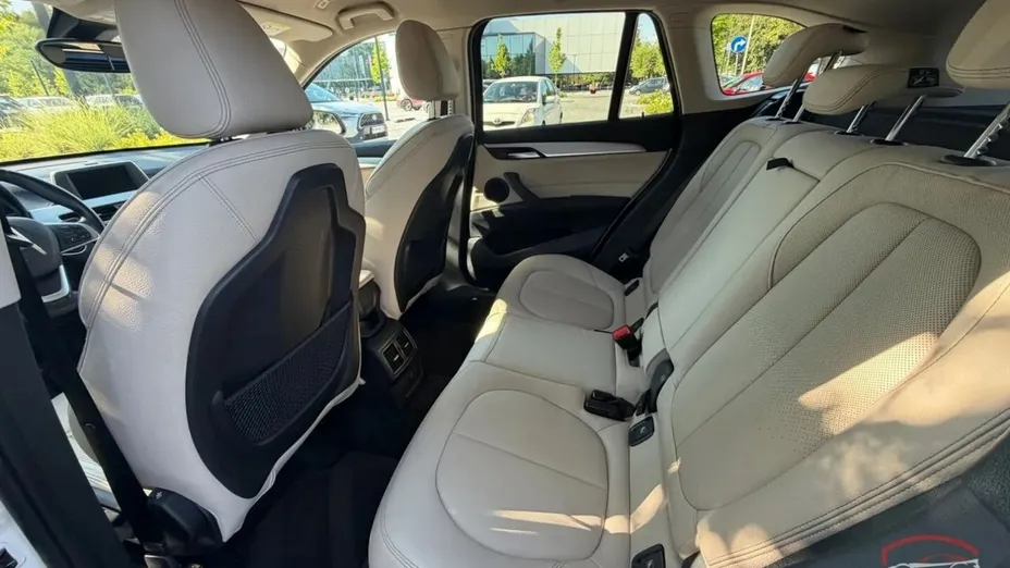 BMW X1 -