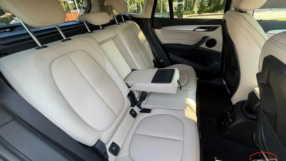 BMW X1 -