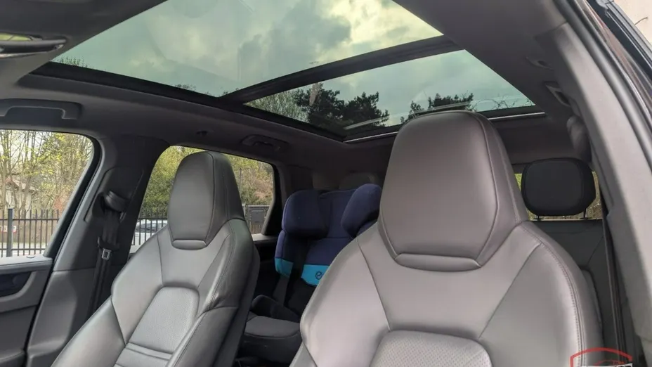 PORSCHE Cayenne -