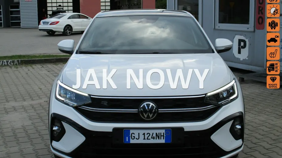 VOLKSWAGEN Taigo -
