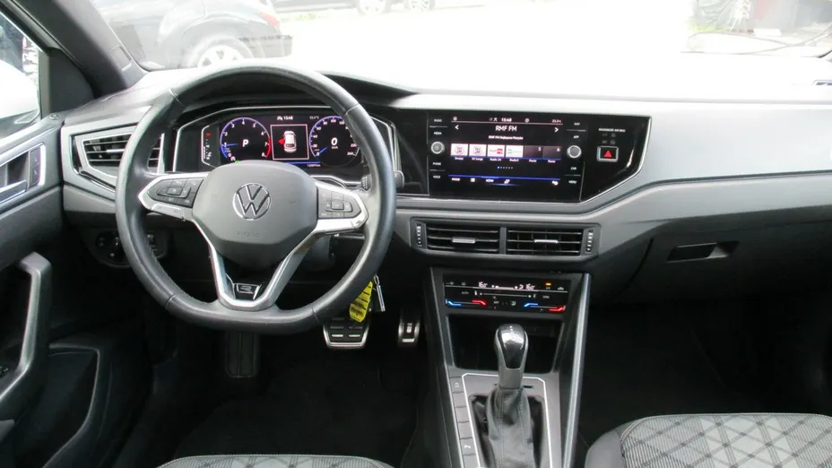 VOLKSWAGEN Taigo -