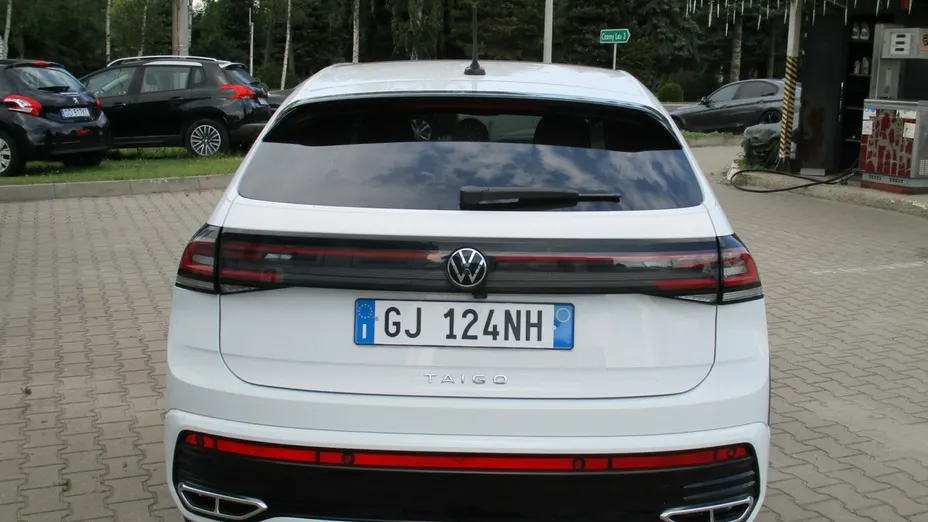 VOLKSWAGEN Taigo -