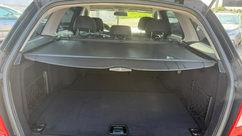 MERCEDES-BENZ C Klasa -